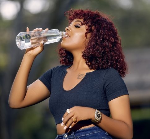  BUYEGI NATURAL MINERAL WATER